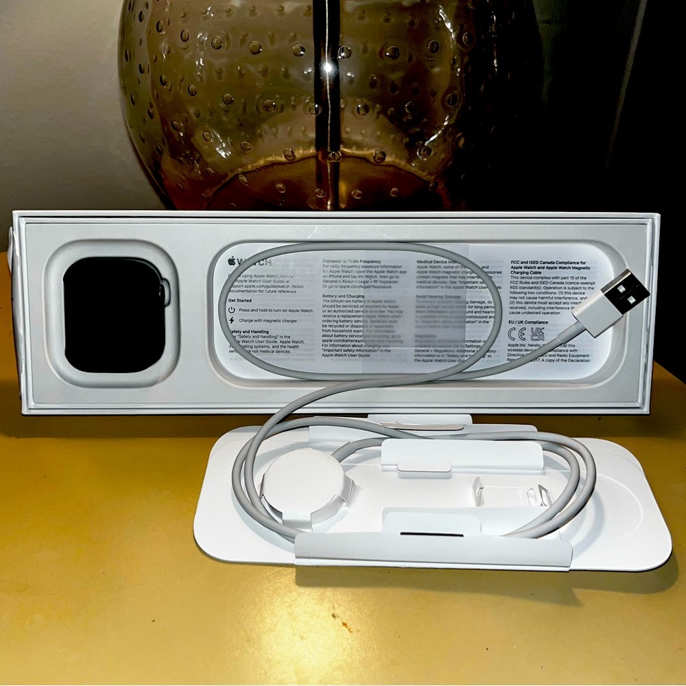 Apple Watch Series 4 40mm Aluminum GPS+Cellular